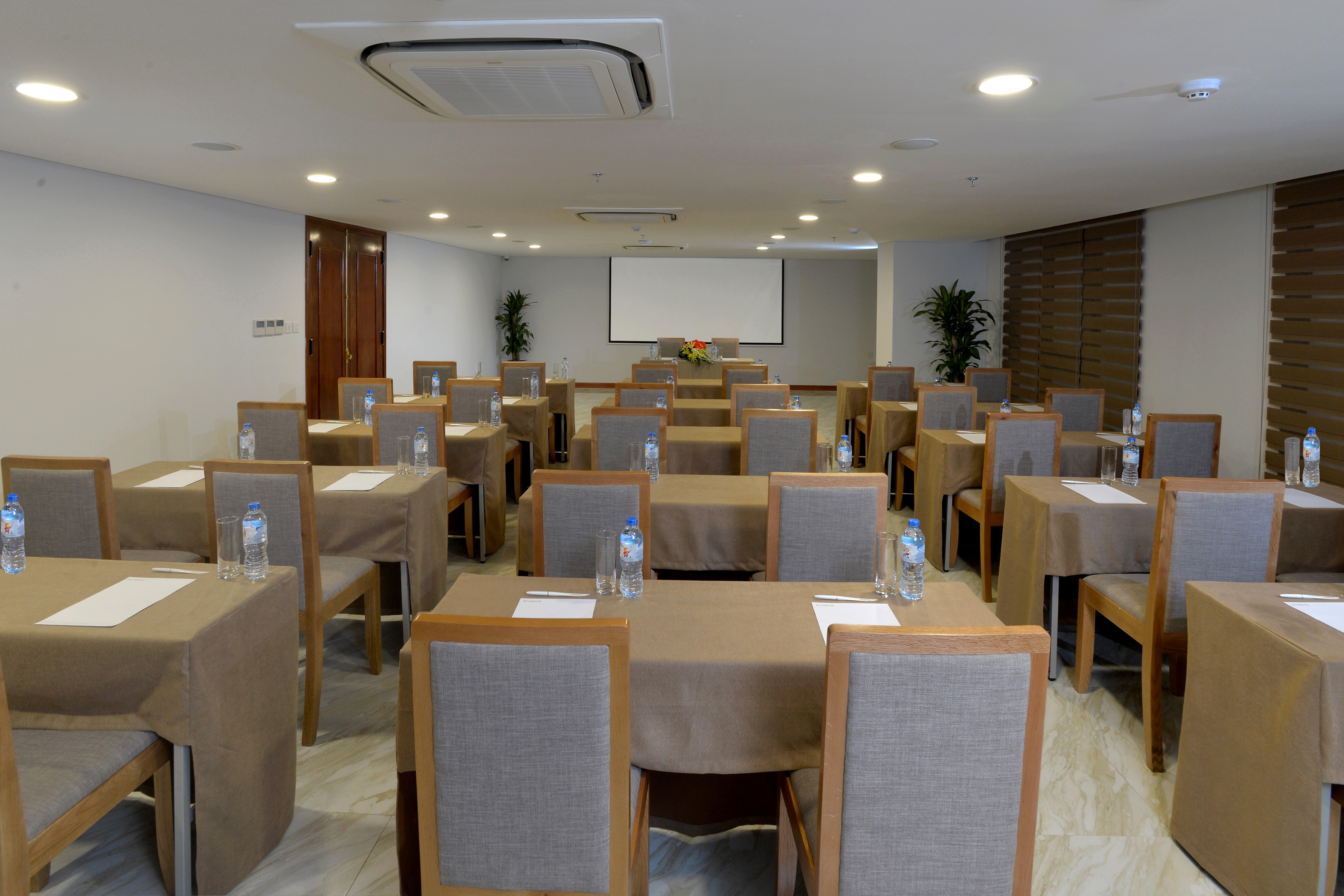 London Hanoi Hotel Bagian luar foto